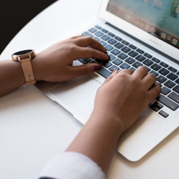 Tech4Girls Organizes Introduction to Tech via E-commerce Workshop