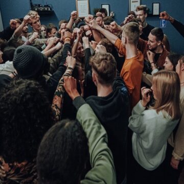 sophia-h-gue-CjMwAu4-OqY-unsplash Young People Have More Faith in Algorithms than Politicians: Davos Lab Dialogues